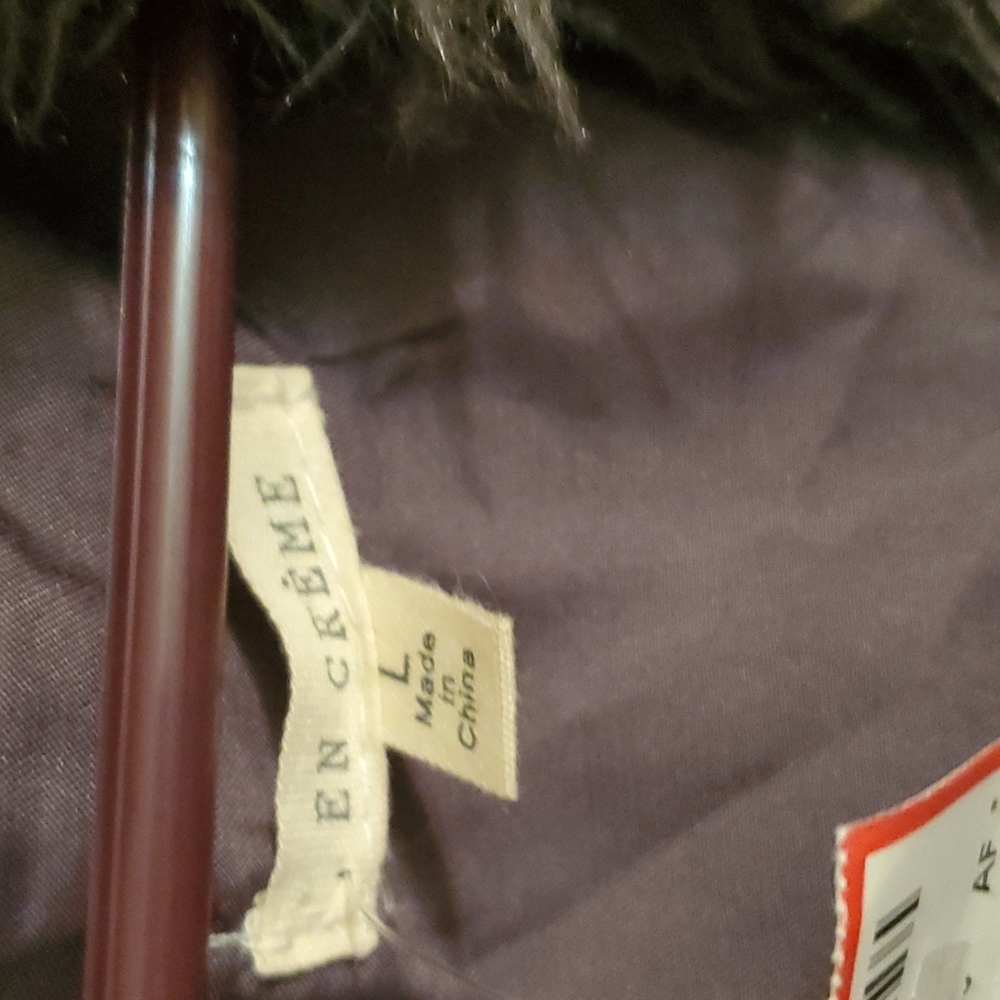 Vest - Picture 3 of 3